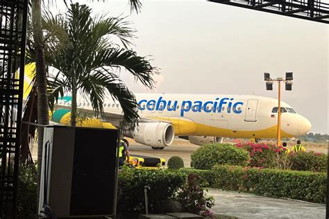 cebu pacific manila to laoag